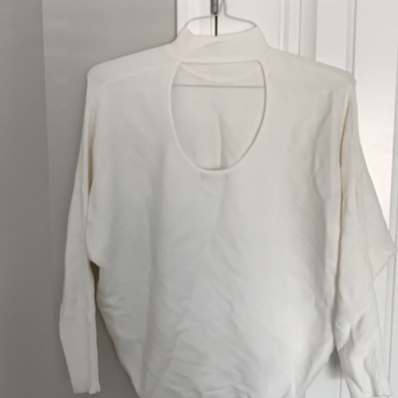 NWT lightweight turtleneck sweater - Picture 5 of 5